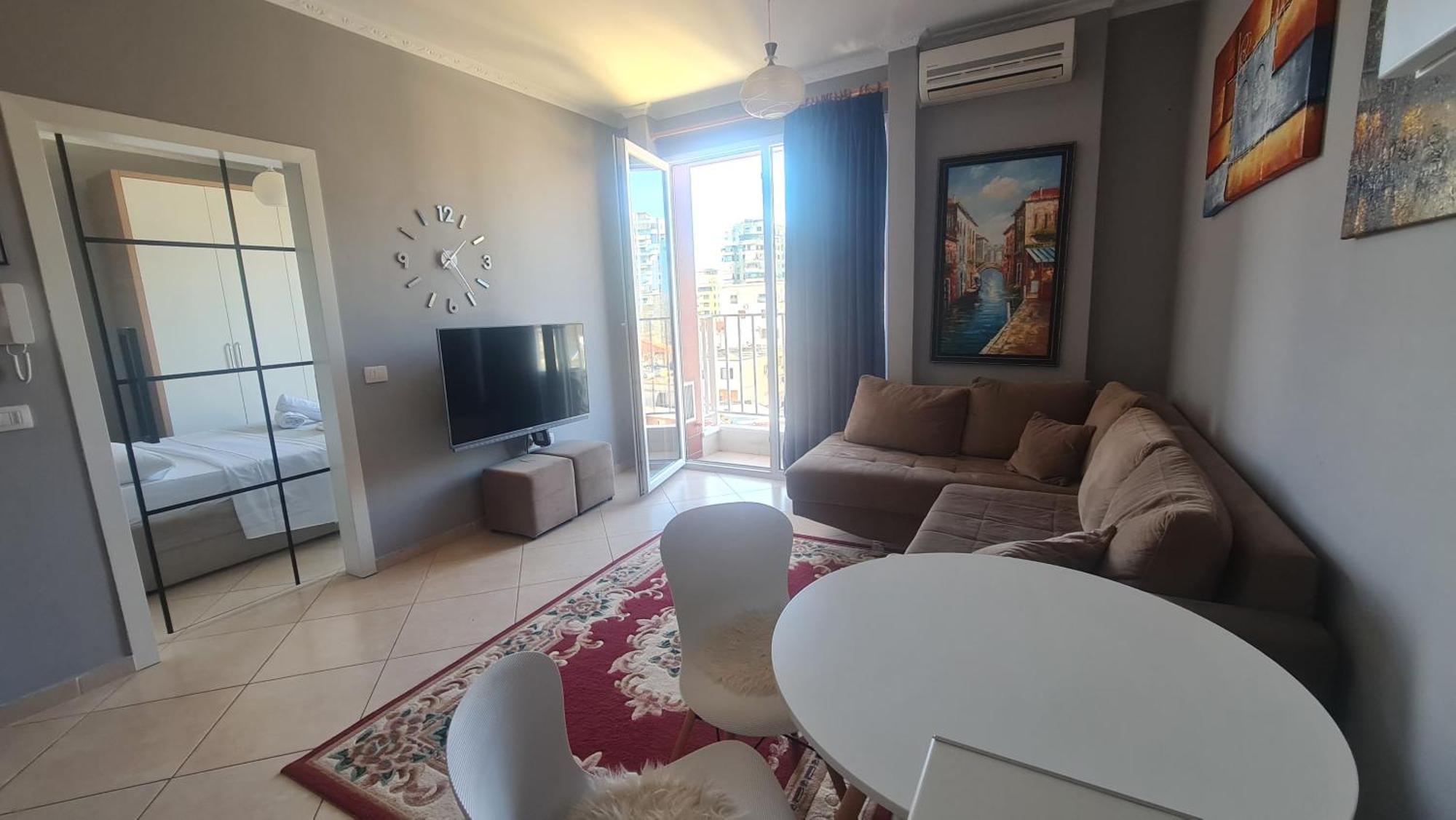 Apartament 6th Floor Apartments, *